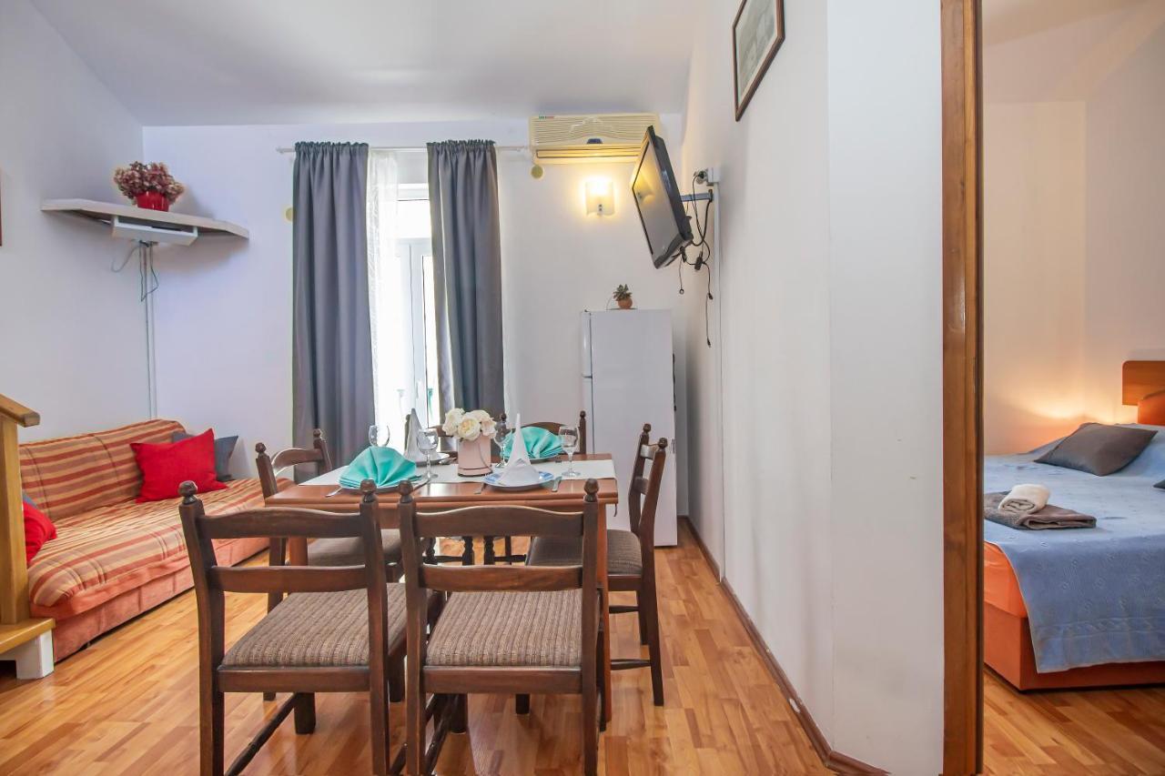 Apartments Branka Макарска Екстериор снимка