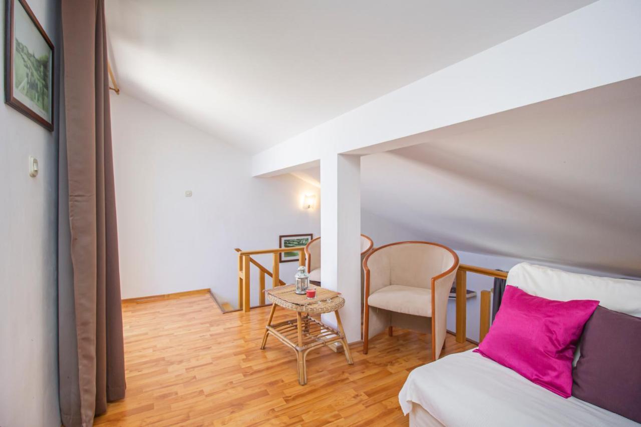 Apartments Branka Макарска Екстериор снимка